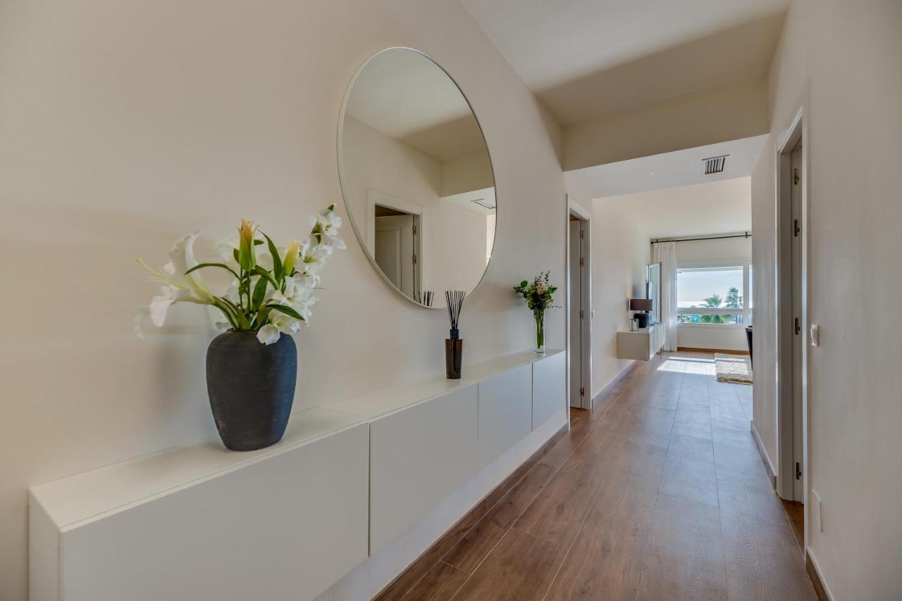 Vacation Marbella I Top 1 Puerto Banus Sea Front Rental, Renovated Extérieur photo